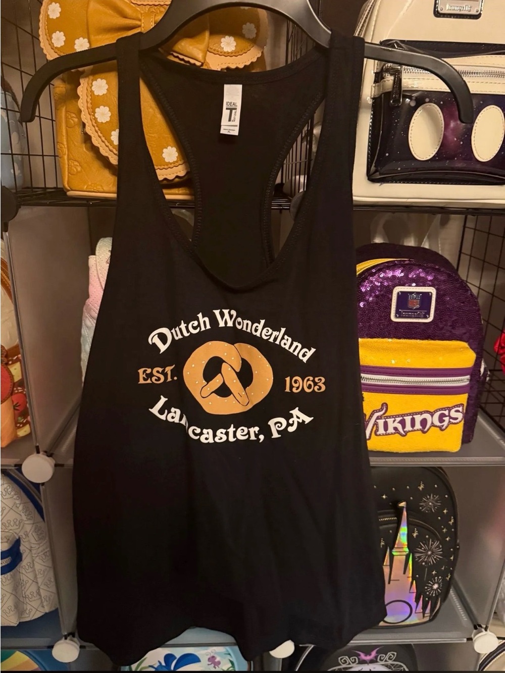 Dutch Wonderland Lancaster, PA Black Graphic Tank Top